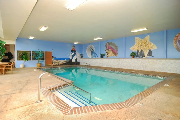 best western holiday motel zwembad.jpg