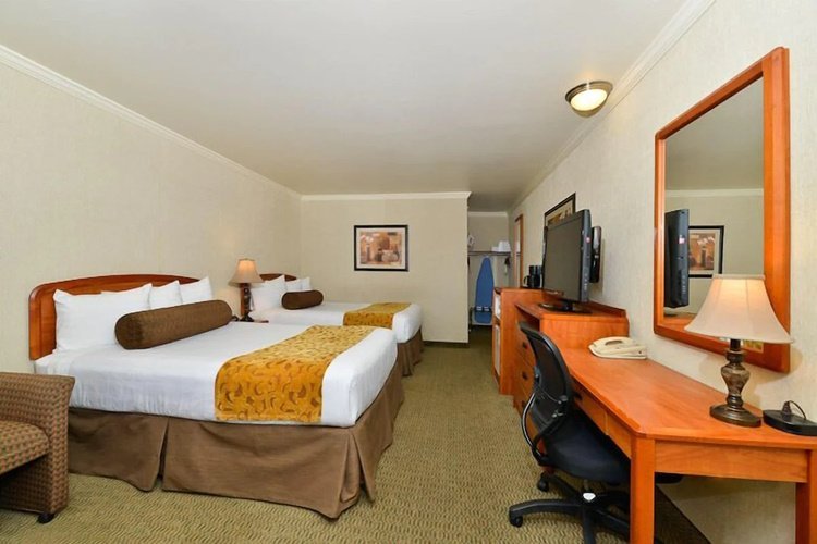 best western holiday motel kamer.jpg