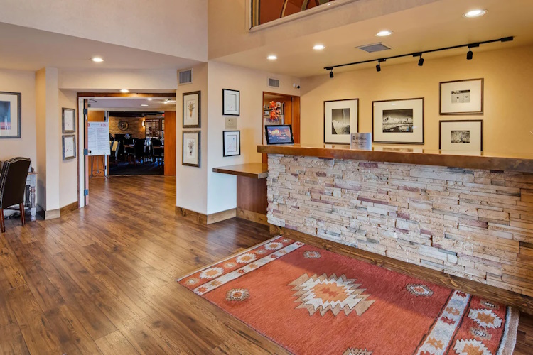 inn at santa fe receptie.jpg