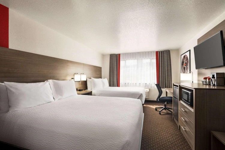 ramada by wyndham helena kamer.webp