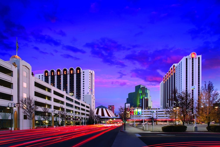 circus circus hotel & casino reno - exterieur.webp