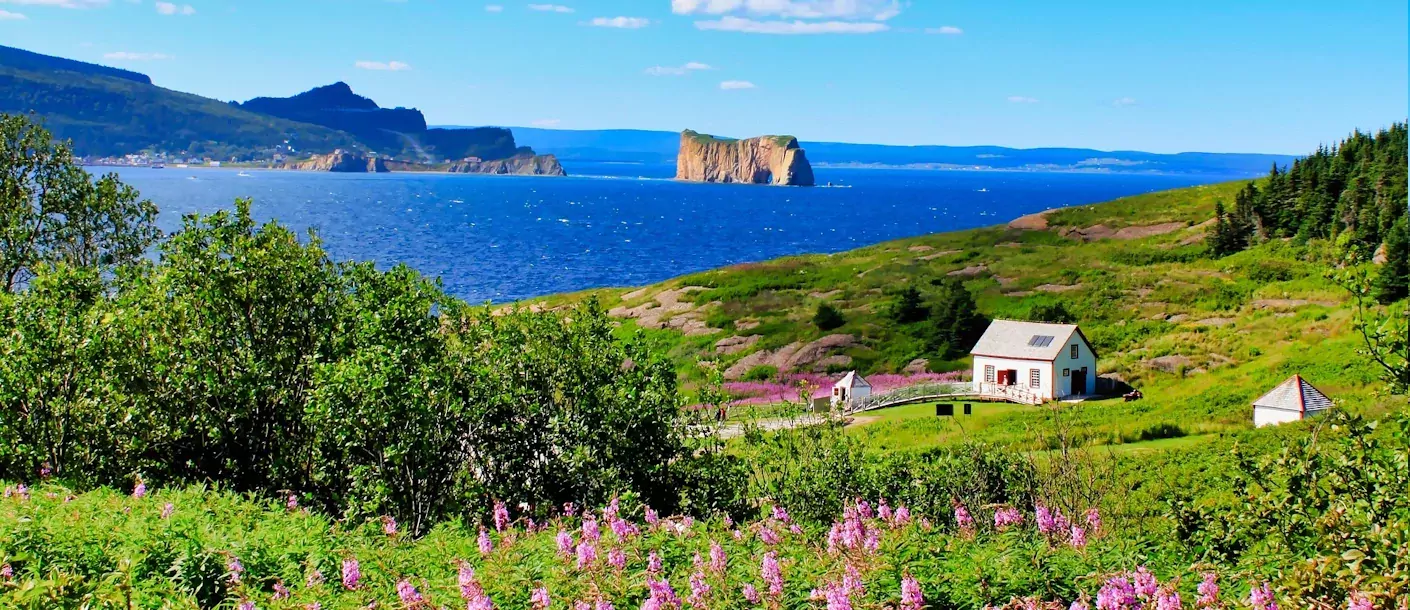 gaspésie perce canada.webp