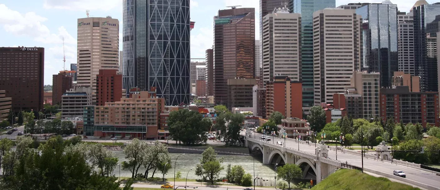 calgary canada centrum stad skyline.webp