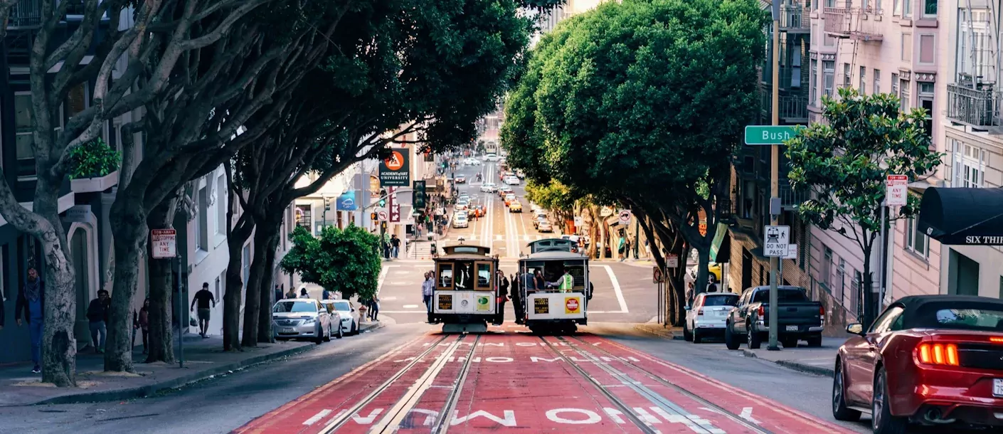 san francisco cable car.webp