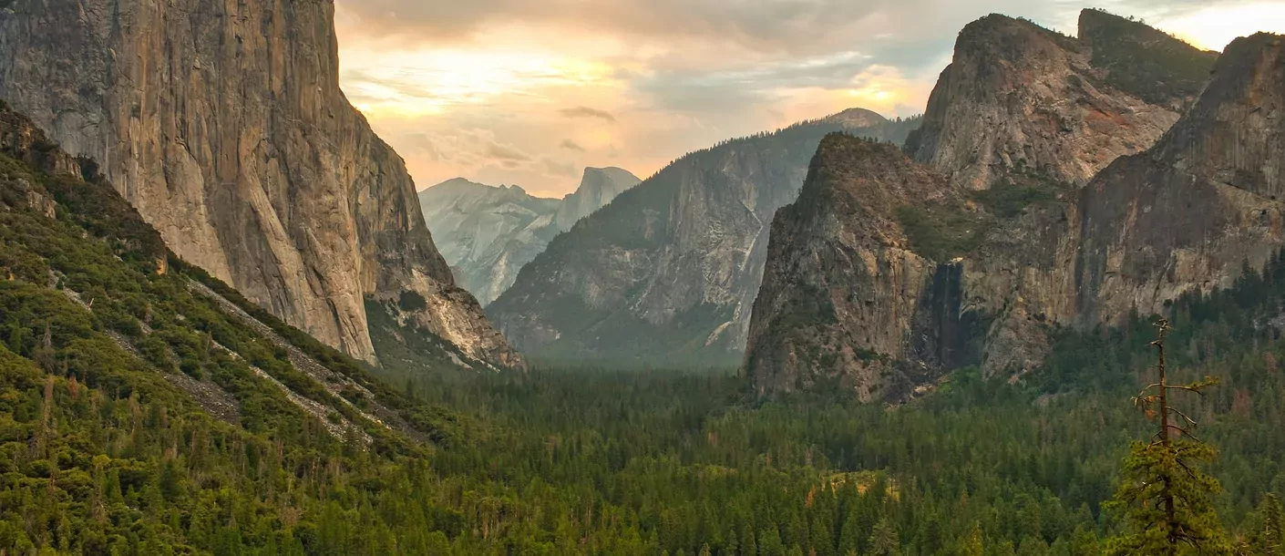 yosemite tunnel view point.webp