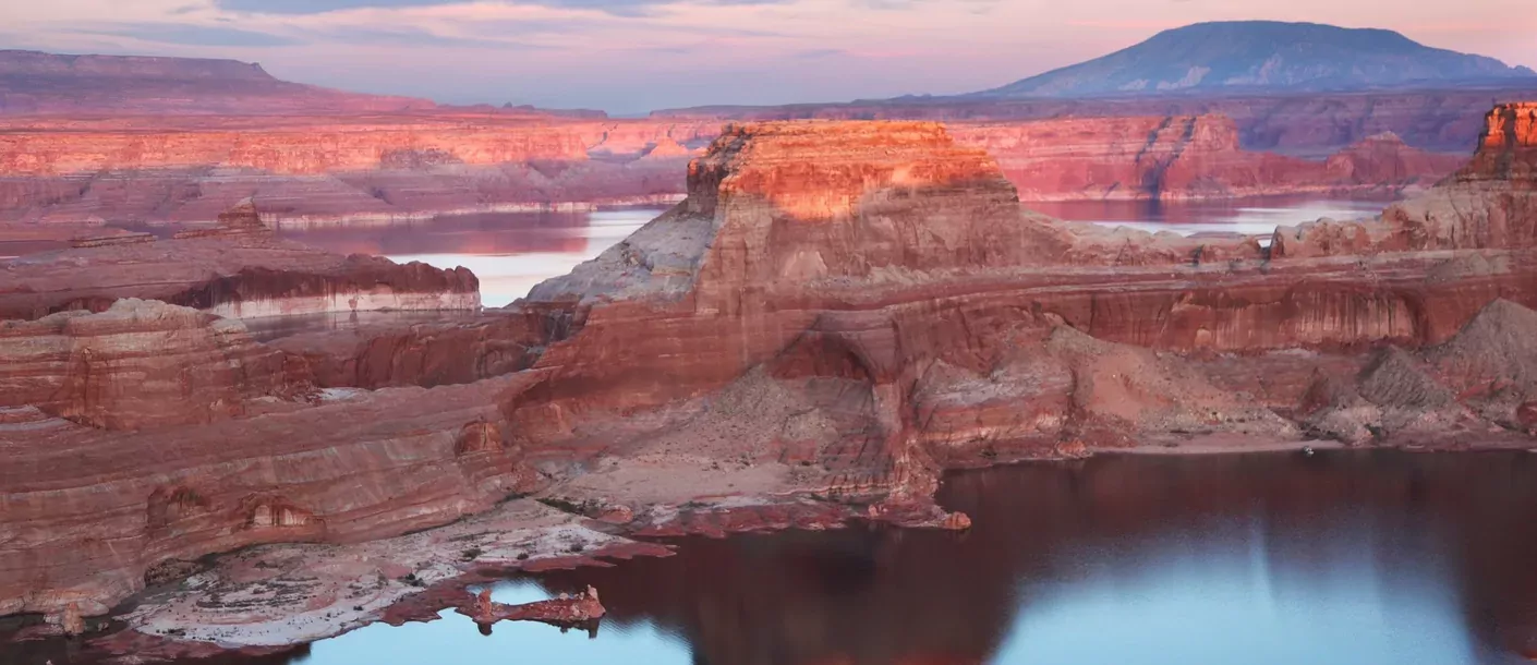 lake powell.webp