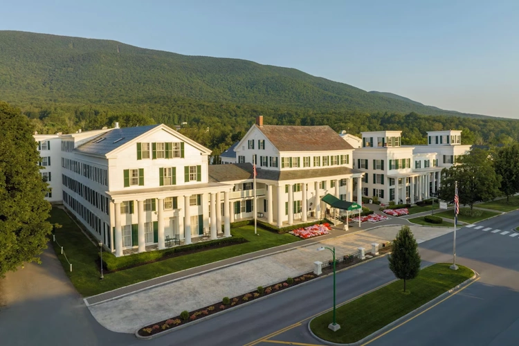 equinox resort - exterieur ii.webp