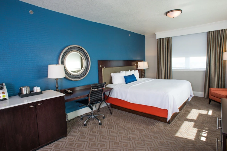 alex johnson hotel - kamer 1 bed.webp