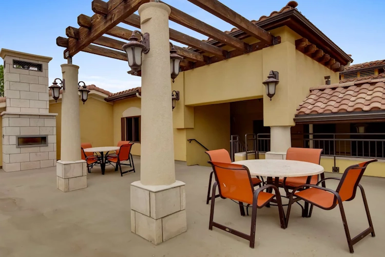 best western greenwell inn - terras.webp