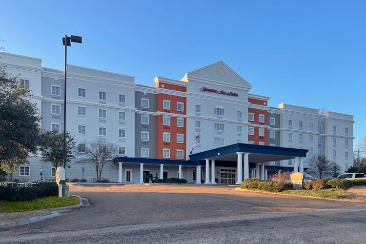 hampton inn & suites vicksburg - exterieur.webp