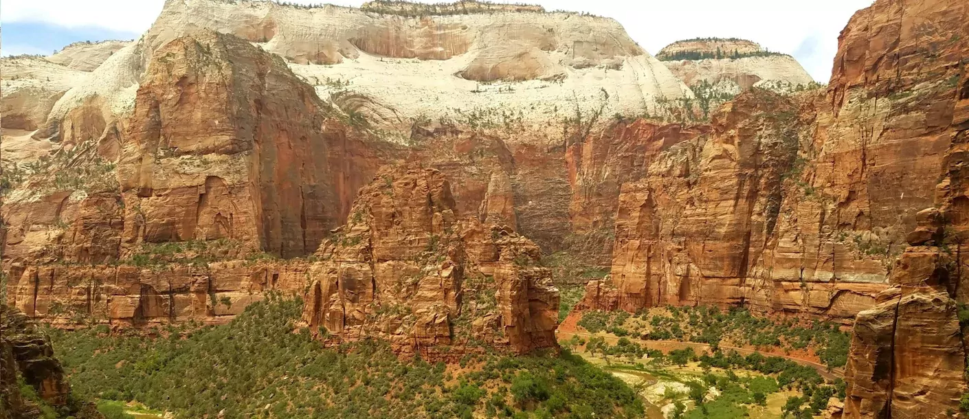 zion-np.webp