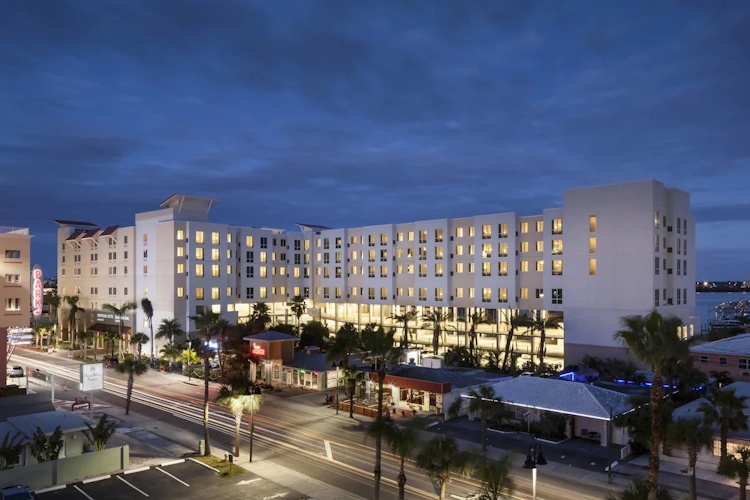 springhill suites clearwater beach voorkant.jpg