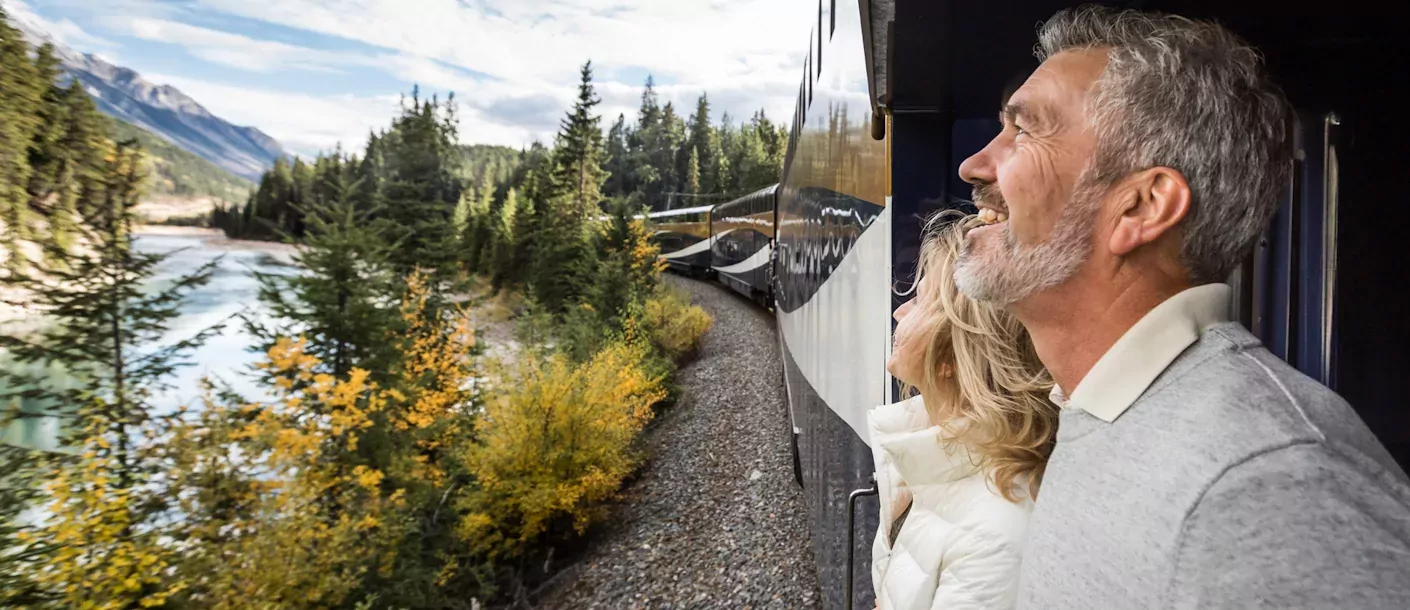 rocky mountain rail tour gold leaf 004.webp