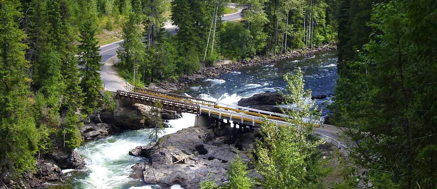 wells gray provincial park murtle rivir.webp