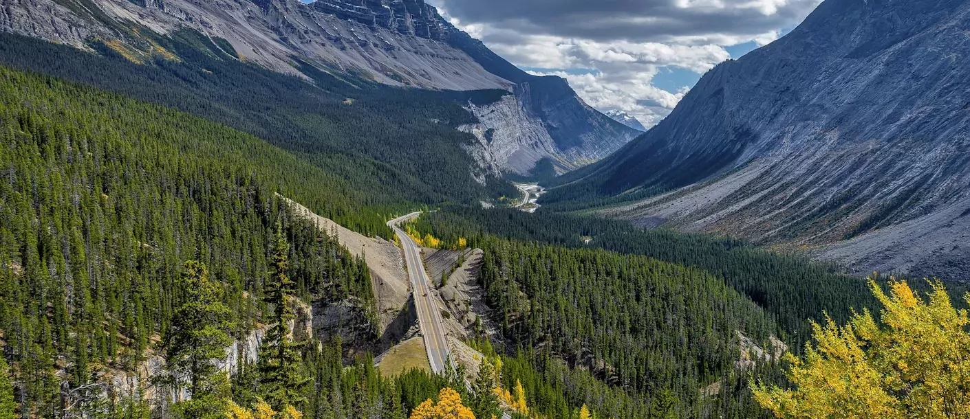 canada icefield parkway.webp