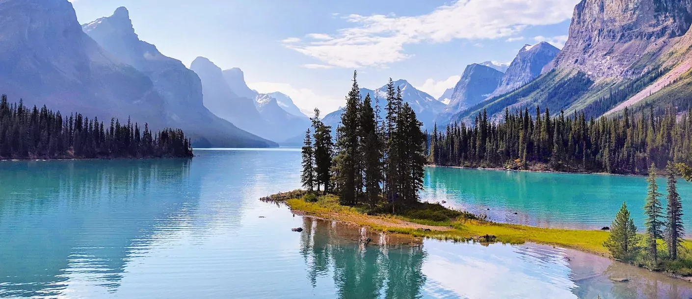 maligne lake 001.webp