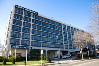 capitol skyline hotel 001