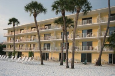 OUTRIGGER BEACH RESORT 001
