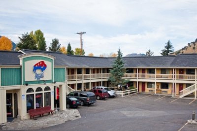 Painted Buffalo Inn 001