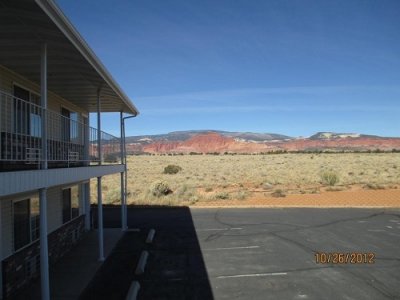 Broken Spur Inn