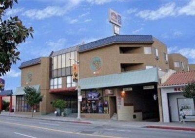 Best Western Dragon Gate Inn building
