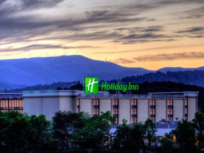 Holiday Inn Tanglewood buitenkant