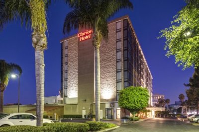 Clarion Hotel Anaheim Resort buitenkant