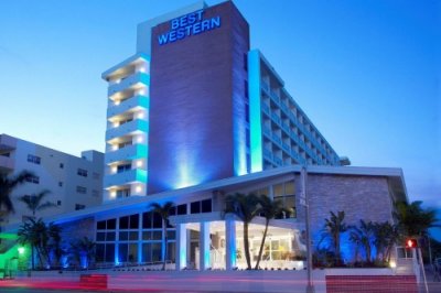 Best Western Atlantic Beach Resort buitenkant