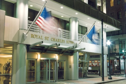 Royal St. Charles Hotel - ingang 