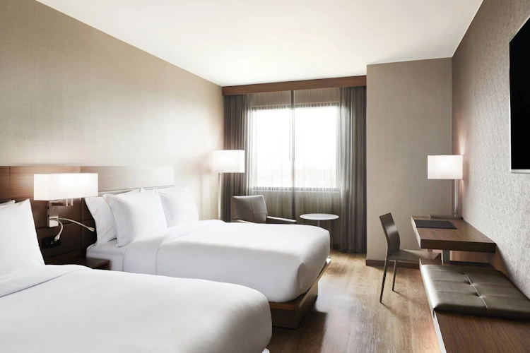 AC Hotel Salt Lake City Downtown kamer.webp