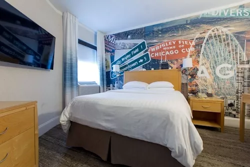 Room2 - Chicago Lincoln Park - AmerikaPlus