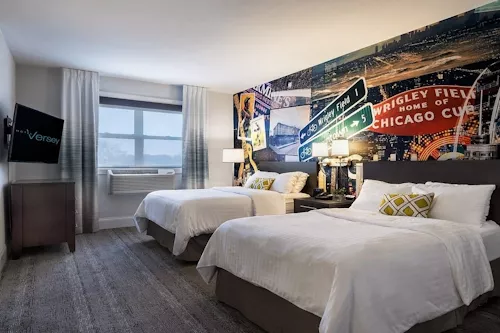 Room - Chicago Lincoln Park - AmerikaPlus