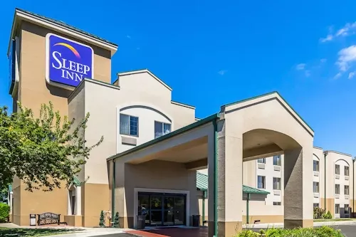 Front - Sleep Inn Springfield - AmerikaPlus