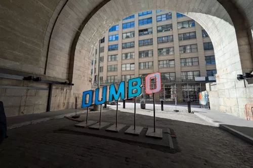AmerikaPlus - Dumbo