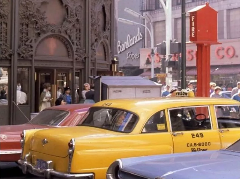 Chicago – 1960 – State St © Historic_Chicago