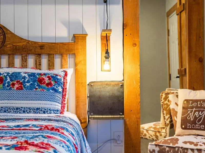 Bedroom - Big Texan Motel - AmerikaPlus