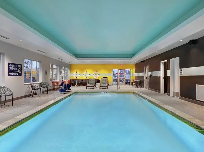 Pool - Tru Springfield Downtown -AmerikaPlus