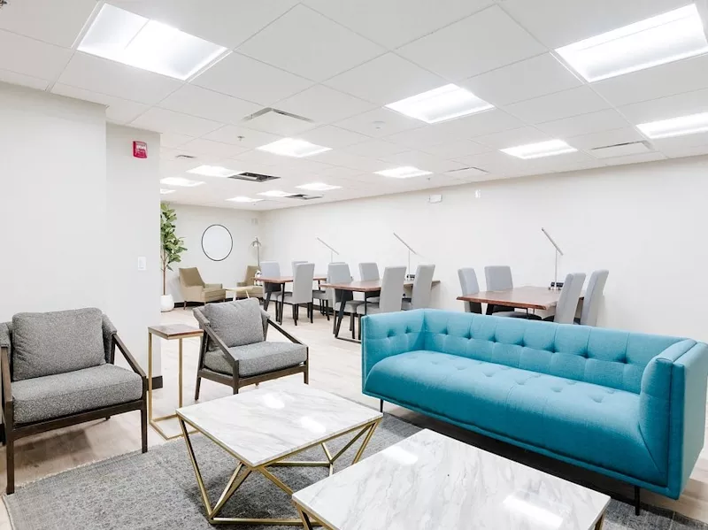 Lobby - The Quincy - AmerikaPlus