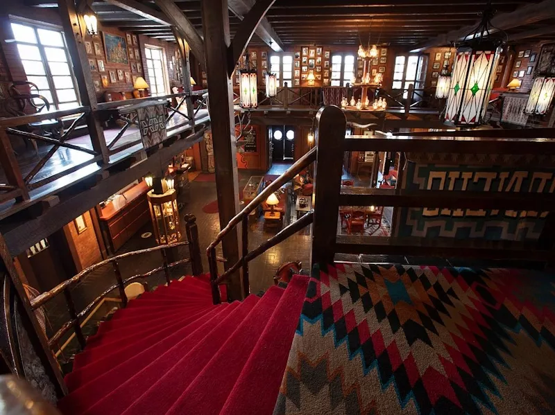 Lobby2 - El Rancho - AmerikaPlus
