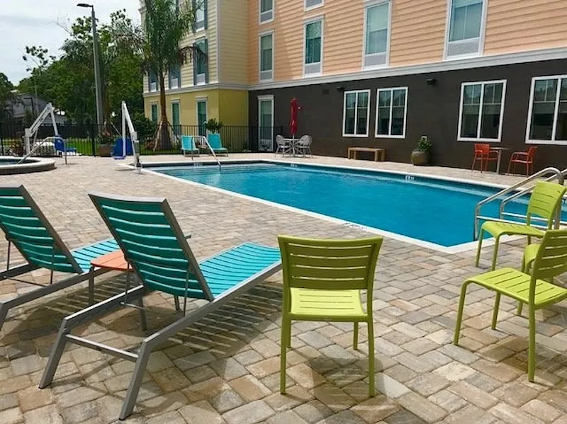 Pool - Home2 Sarasota - AmerikaPlus
