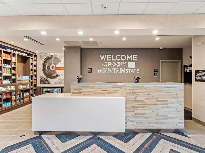 front-desk - Colorado Springs HI - AmerikaPlus