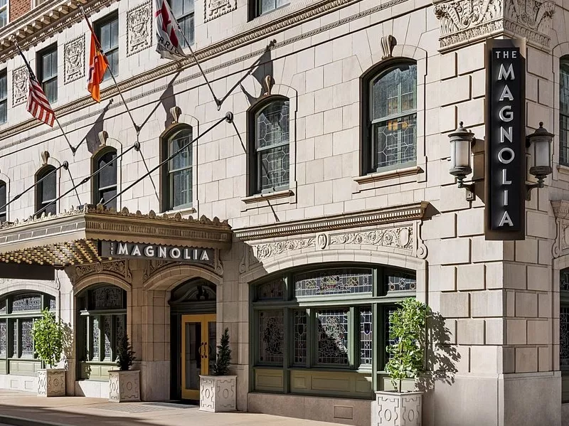 Front - Magnolia Hotel - AmerikaPlus