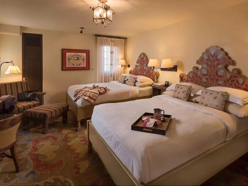 Bedroom 2 - La Fonda on the Plaza - AmerikaPlus