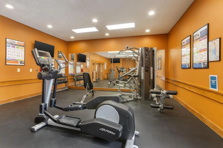 Hilton Vacation Club Villas de Santa Fe fitness.webp