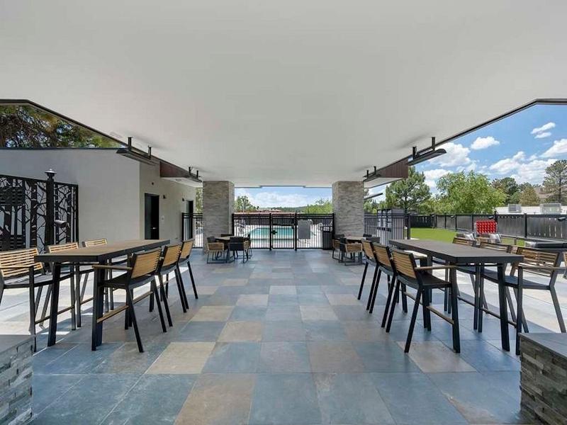 Lounge2 - AmerikaPlus - Flagstaff8x6.jpg