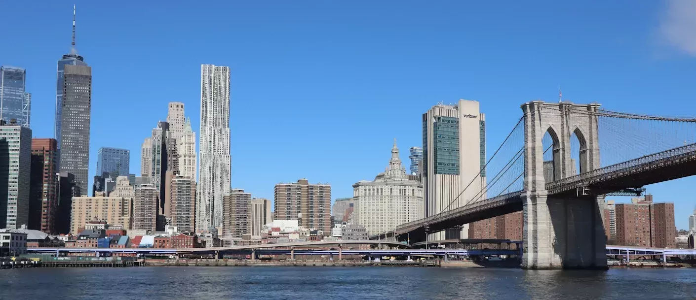 AmerikaPlus - New York View Dombo