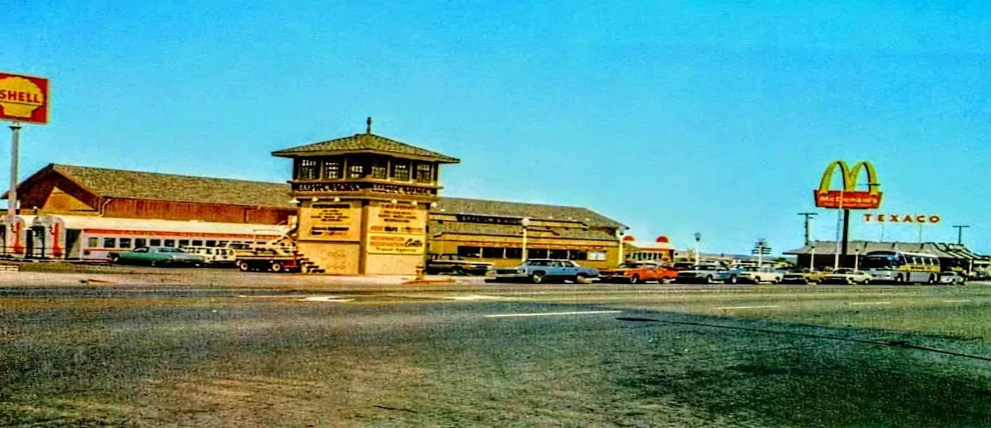 Barstow - © Mark Johnson