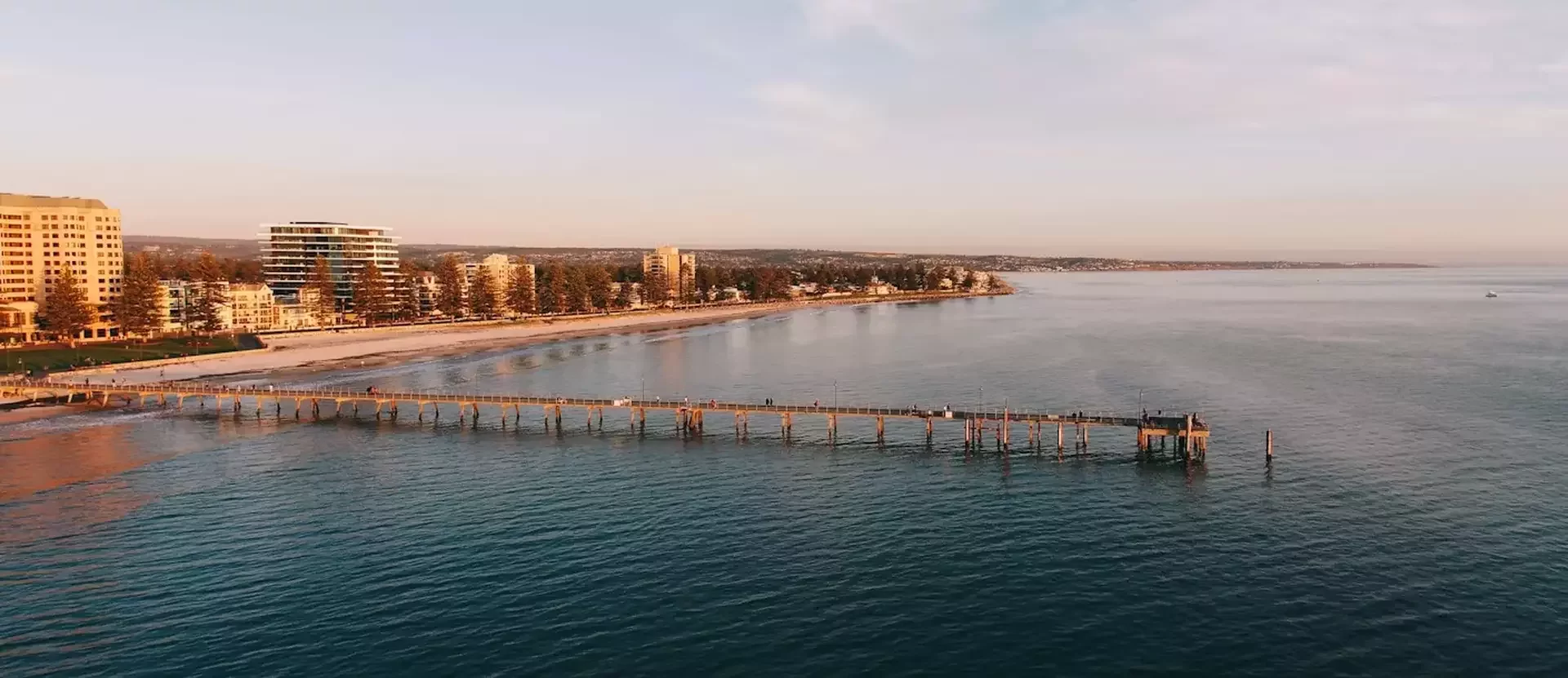 Adelaide2-AustraliePlusSouthAustralia.webp