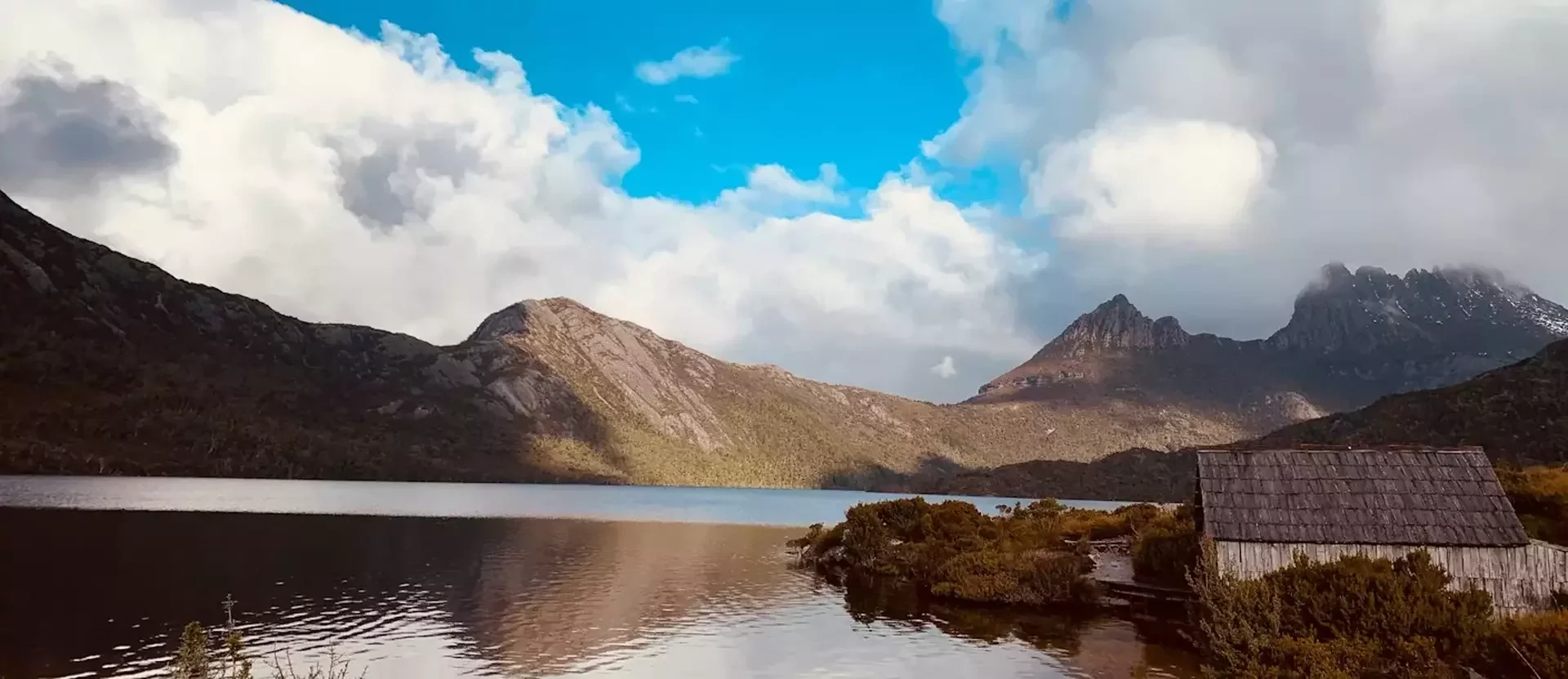 Cradle Mountain - AustraliePlus - tim-hart--unsplash.webp