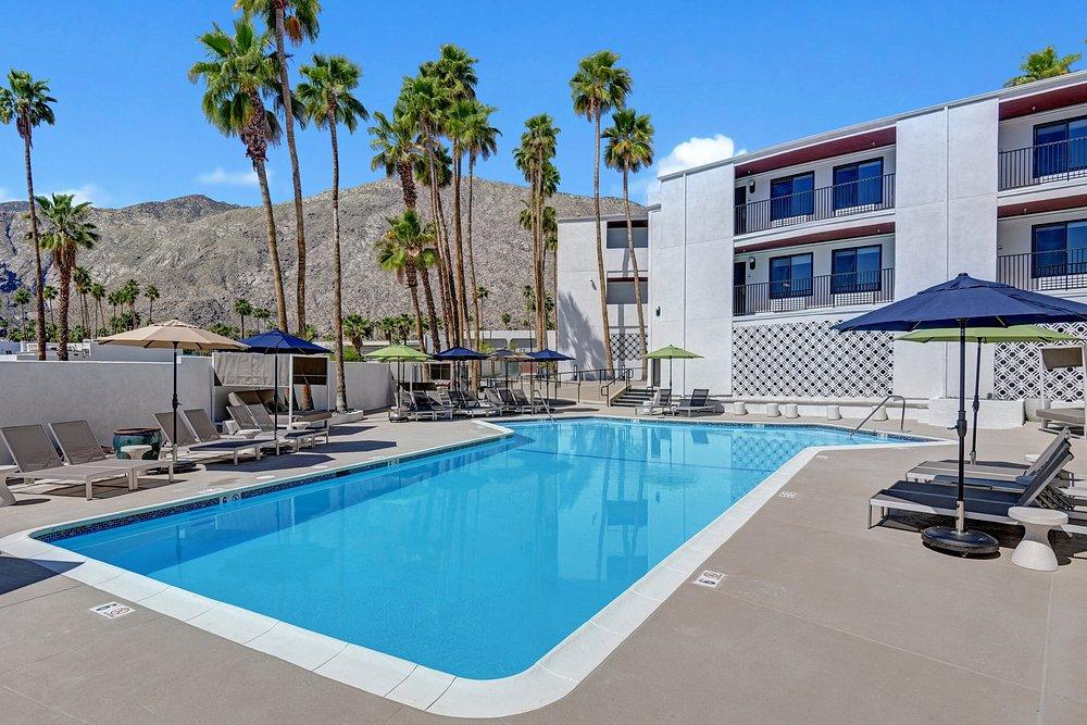 The Dunes Hotel Palm Springs